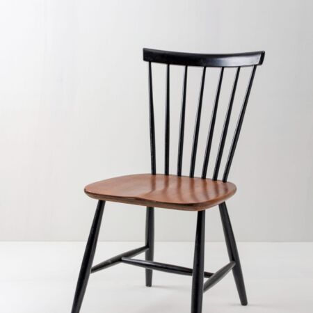 Besondere Stühle und Tische mieten, Verleih von Mietmöbeln
