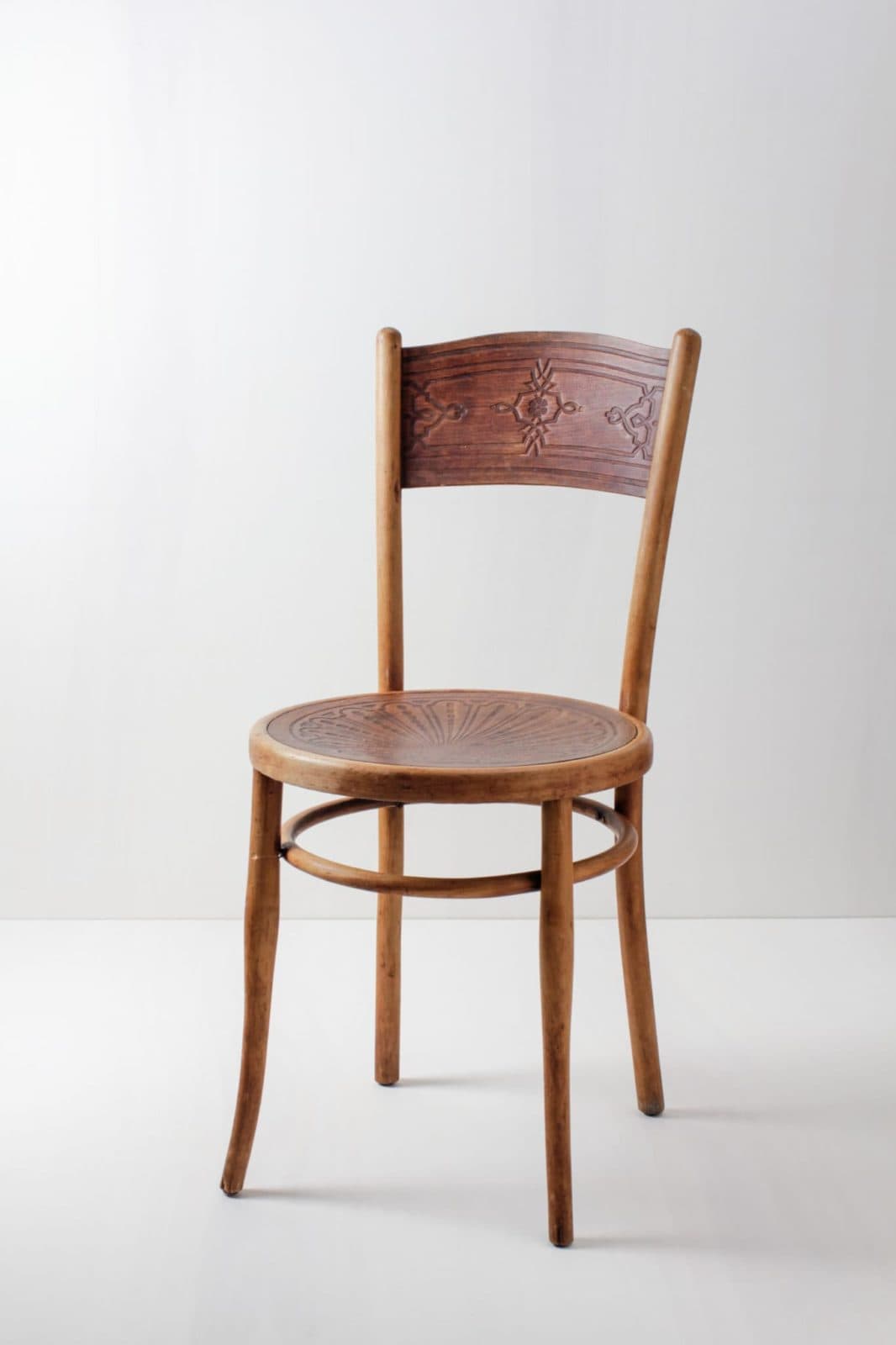 Thonet Chair Miguel | gotvintage Rental & Event Design