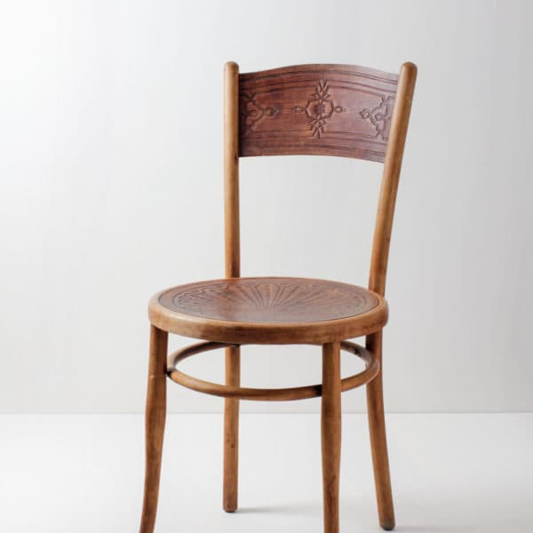 Thonet chair to rent for wedding ceremony or event
