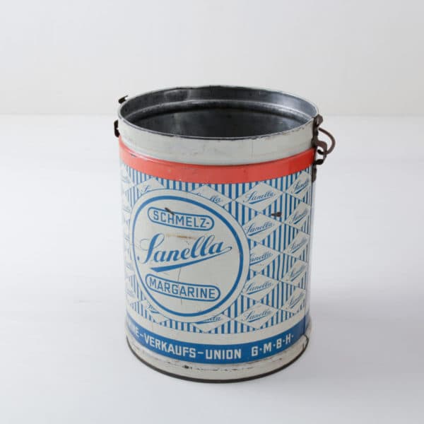Vintage tin can, decoration rental, wedding, event