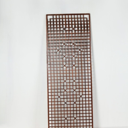 Wooden Tabletop Rico | The wooden tabletop Rico draws a beautiful, geometric pattern. Some of our customers rent the wooden tabletop as a room divider and impressively stage the wooden panel. | gotvintage Rental & Event Design