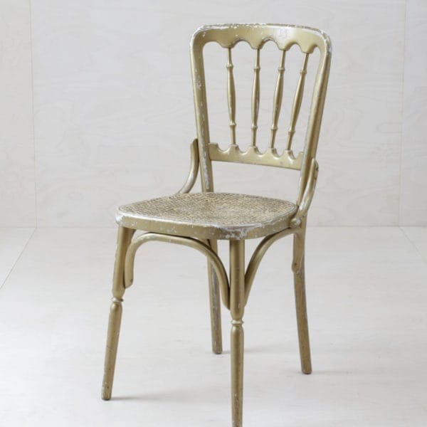 Original vintage chairs for rent in Chiavari Style