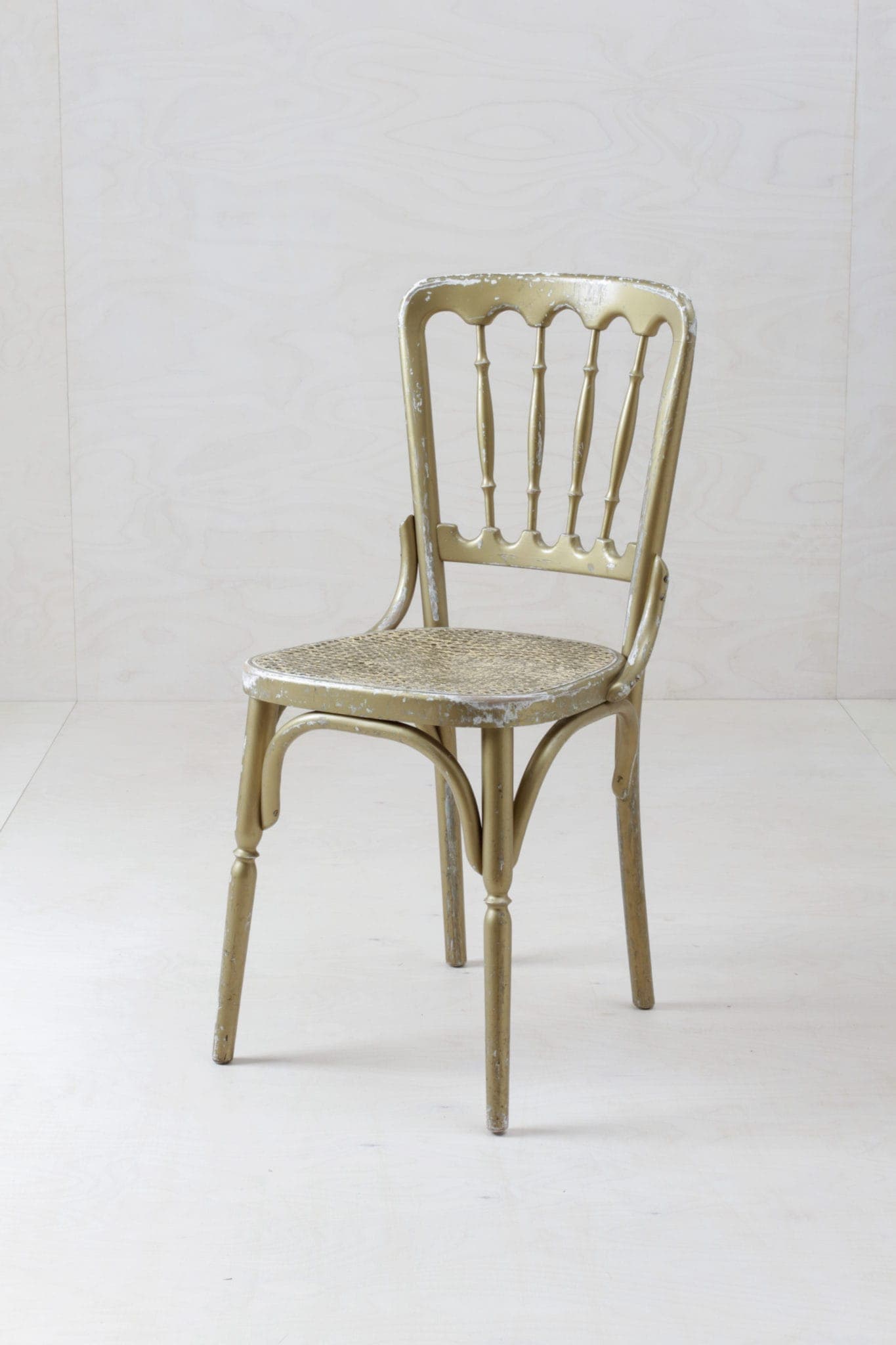 Original vintage Stühle im Chiavari zu mieten