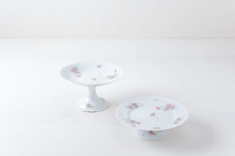 Cake stands, cake plates, rent