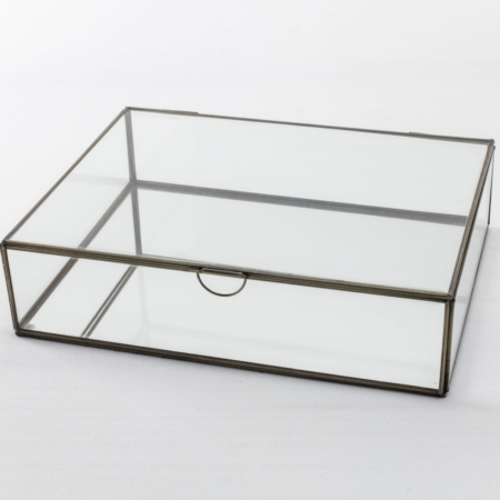 Glass case, glassware decoration, accessories, rent, product presentation