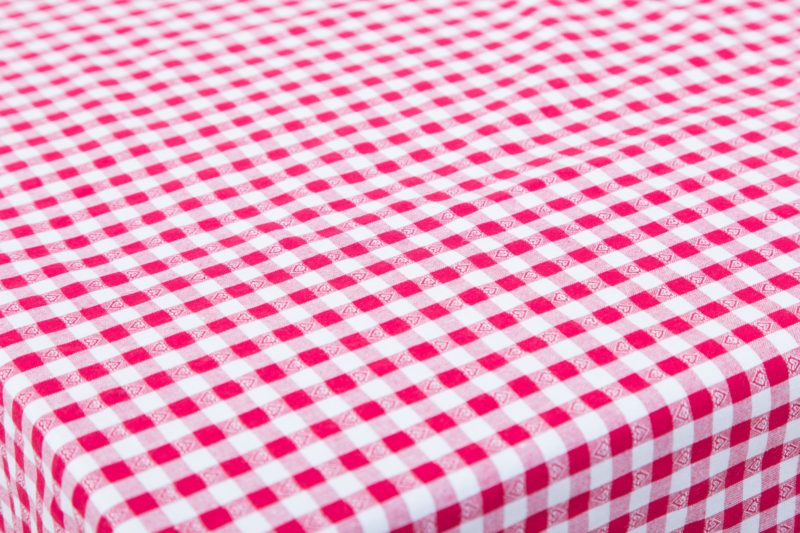  | With its red and white checked pattern with little hearts in the middle, this pretty tablecloth is a good fit just about anywhere. By putting several together, a long table can be transformed into a happy table for celebrating with friends and family. Many individual, small tables with romantic checkered ceilings create a harmonious bistro atmosphere.Perfect for finalising the table setting are our vintage tableware, Antonia silver cutlery and Patricia vintage glasses. All series are mismat... | 