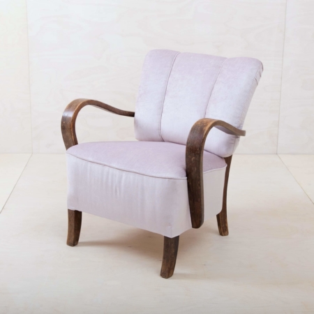 Rental of armchairs and club chairs