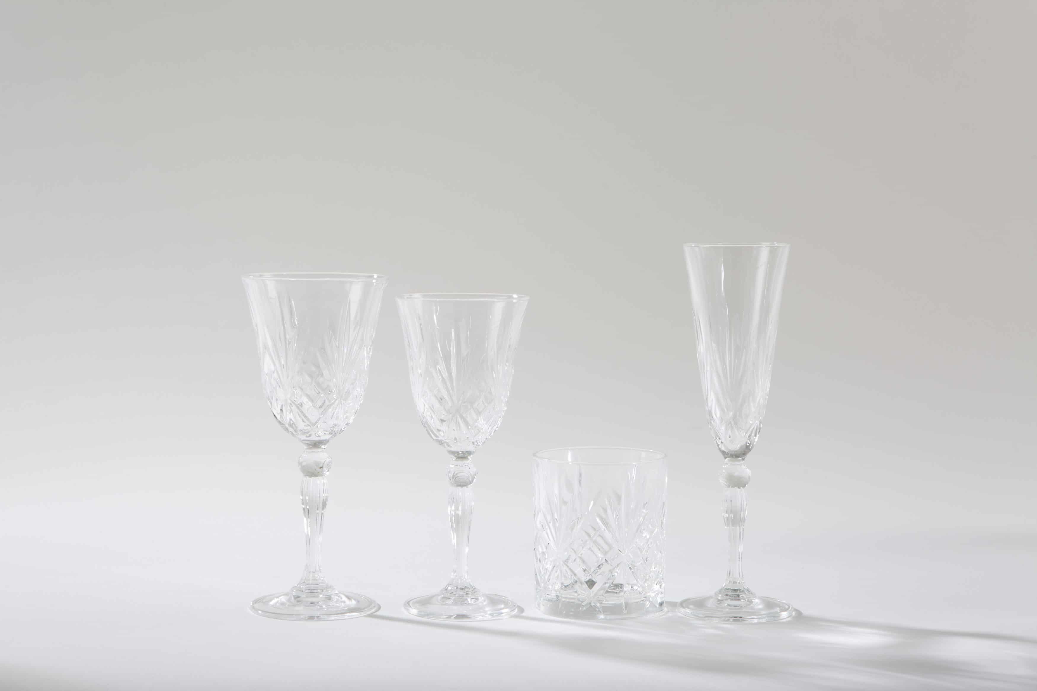 Vintage Gläser mieten, Hochzeitstafel