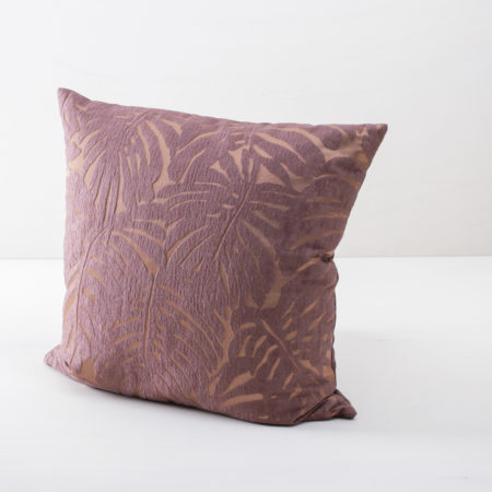Pillow Monica 60x60 | The two Monica pillows have a slightly shiny cotton surface. The leaf pattern gives the pillow that certain something and makes combining it with other colours and patterns exciting and classy. | gotvintage Rental & Event Design